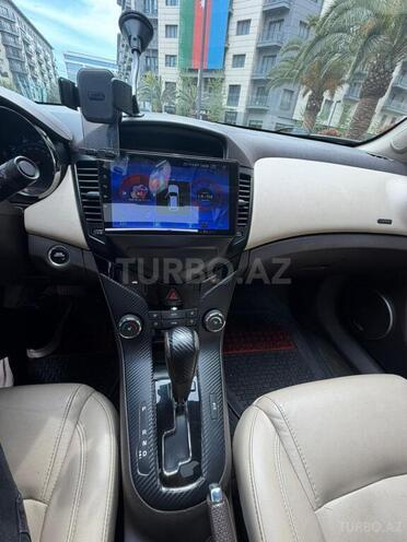 Chevrolet Cruze-7