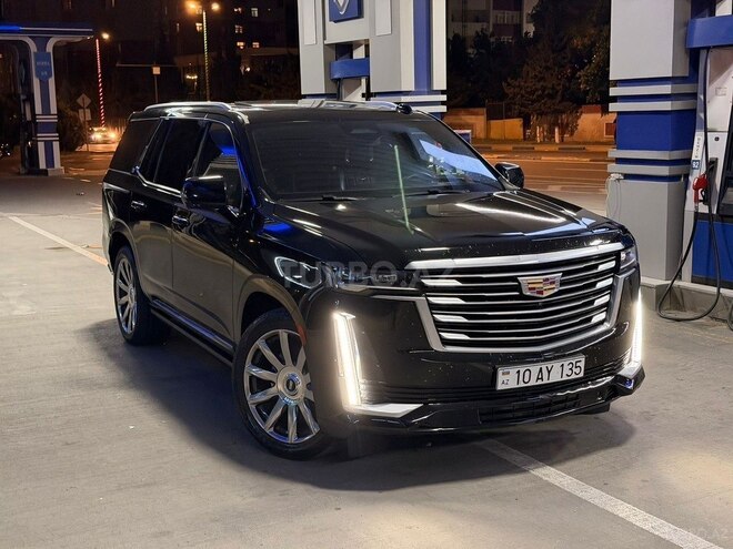 Cadillac Escalade-V-5