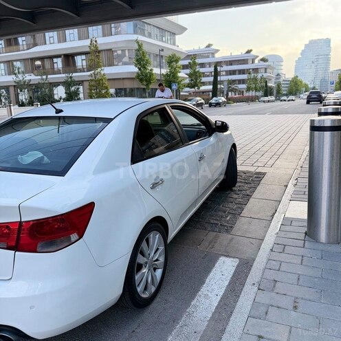 Kia Cerato-7