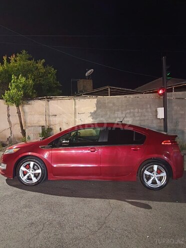 Chevrolet Volt-5