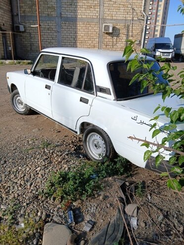 LADA (VAZ) 2107-5