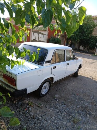LADA (VAZ) 2107-4