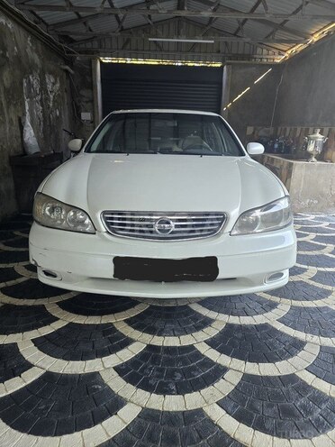 Nissan Maxima-2