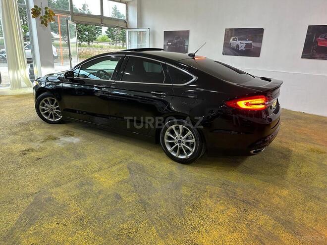 Ford Fusion (North America)-18