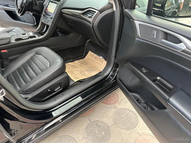 Ford Fusion (North America)-25