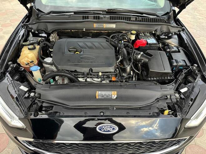 Ford Fusion (North America)-34