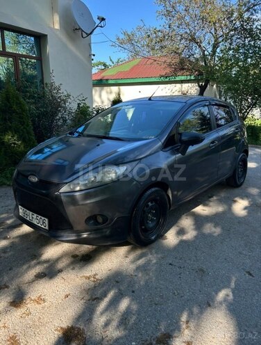 Ford Fiesta-6