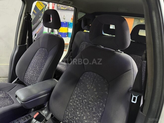Mercedes A 160-16