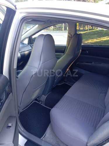 Toyota Prius-6
