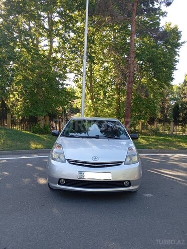 Toyota Prius-1