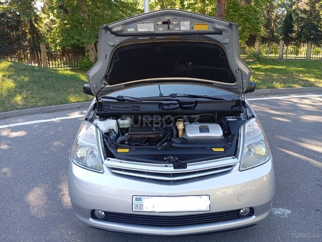Toyota Prius-15