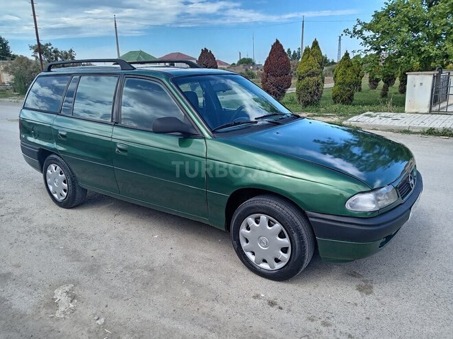 Opel Astra-7