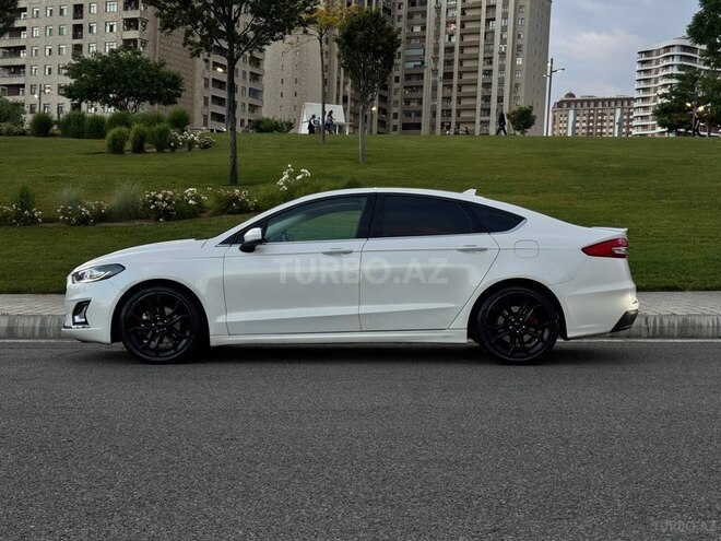 Ford Fusion (North America)-4