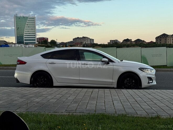Ford Fusion (North America)-5