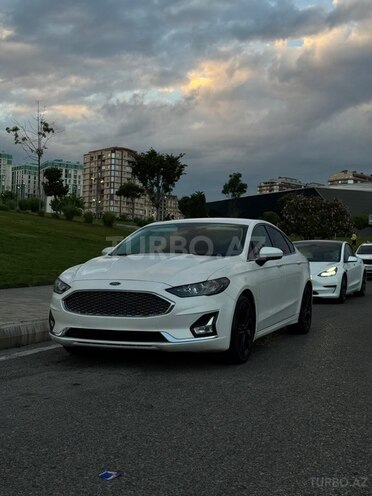 Ford Fusion (North America)-6