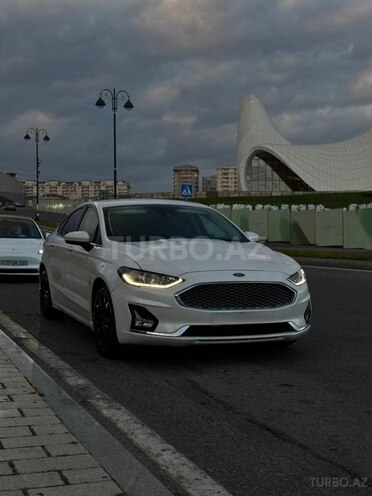 Ford Fusion (North America)-2