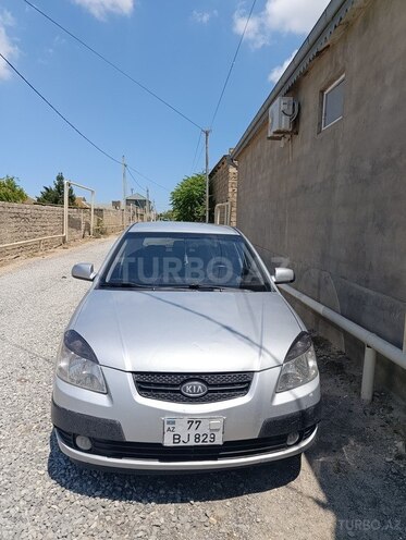 Kia Rio-8