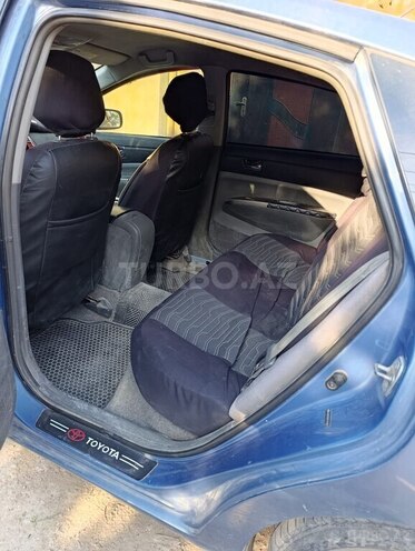 Toyota Prius-6