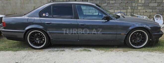 BMW 735-5
