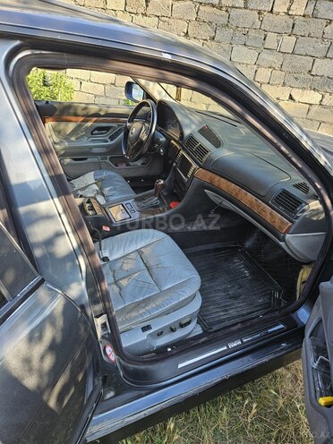 BMW 735-6