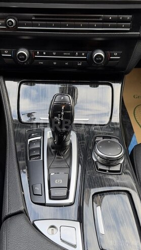 BMW 528-9