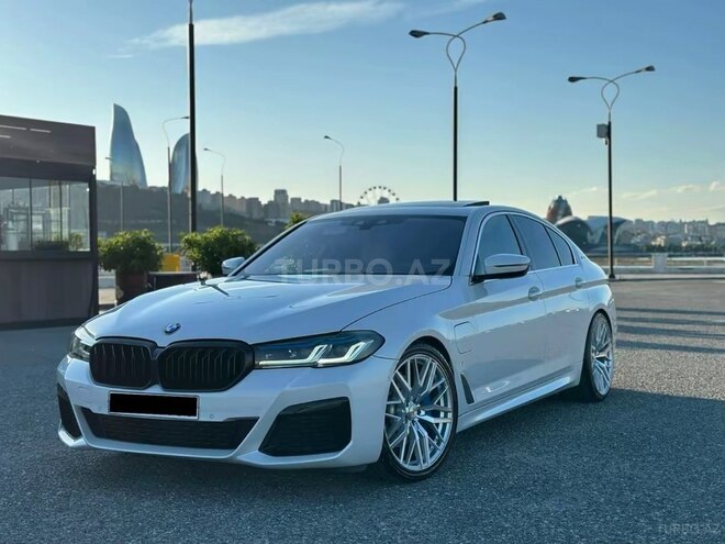 BMW 530e-2