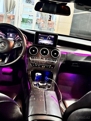 Mercedes C 300-9