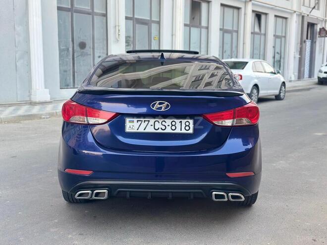 Hyundai Elantra-5