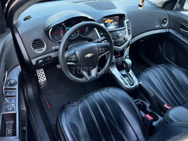 Chevrolet Cruze-9