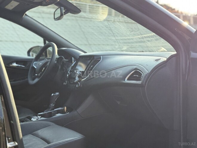 Chevrolet Cruze-2