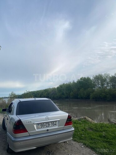 Mercedes C 240-5