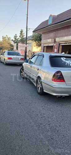 Mercedes C 220-4