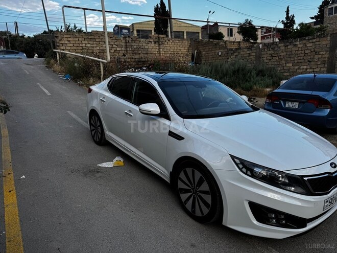 Kia Optima-5