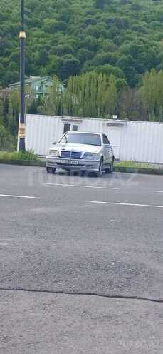 Mercedes C 220-13