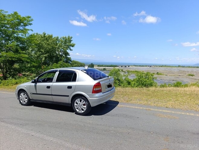 Opel Astra-6