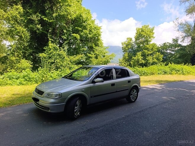 Opel Astra-13