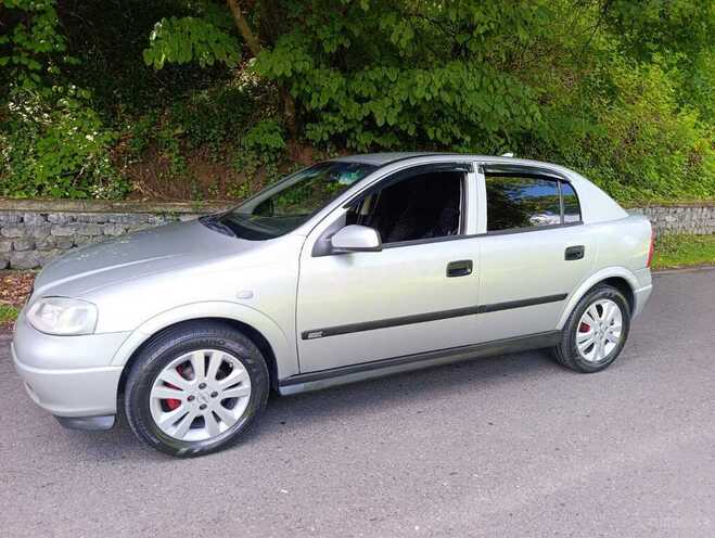 Opel Astra-16