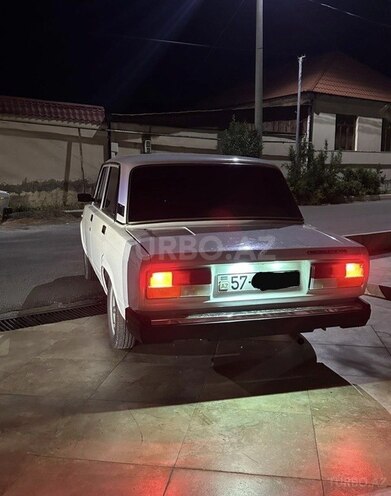 LADA (VAZ) 2107-2