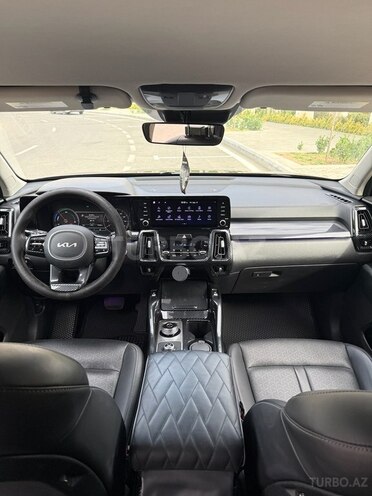 Kia Sorento-8