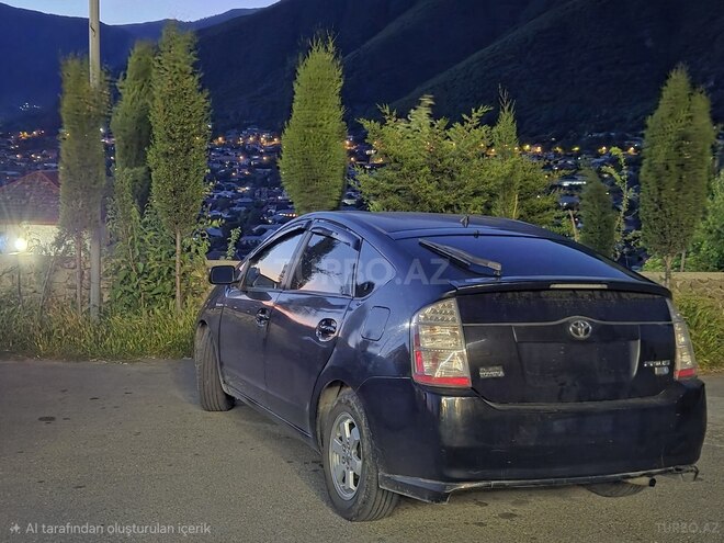 Toyota Prius-11