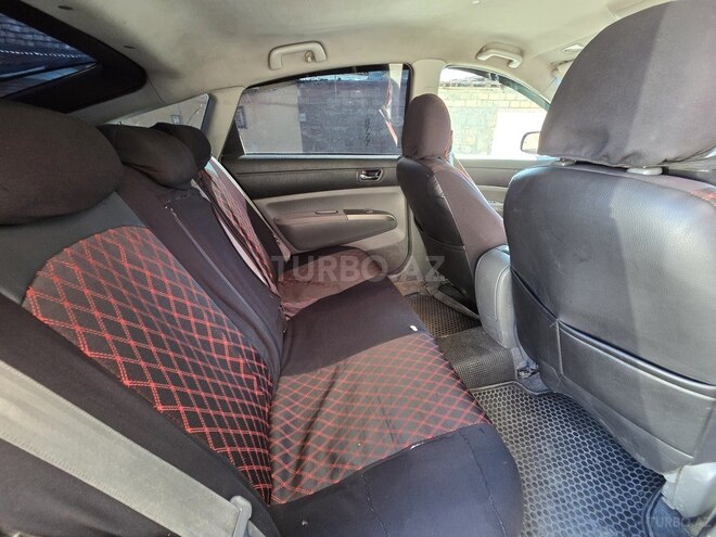 Toyota Prius-14