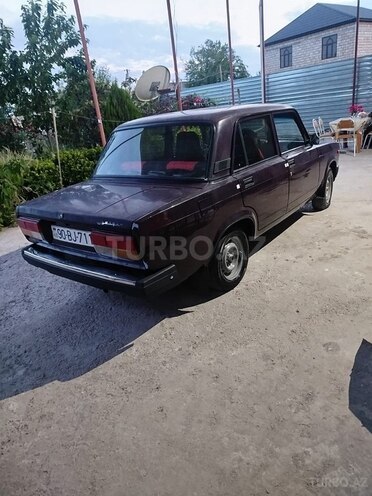 LADA (VAZ) 2107-4