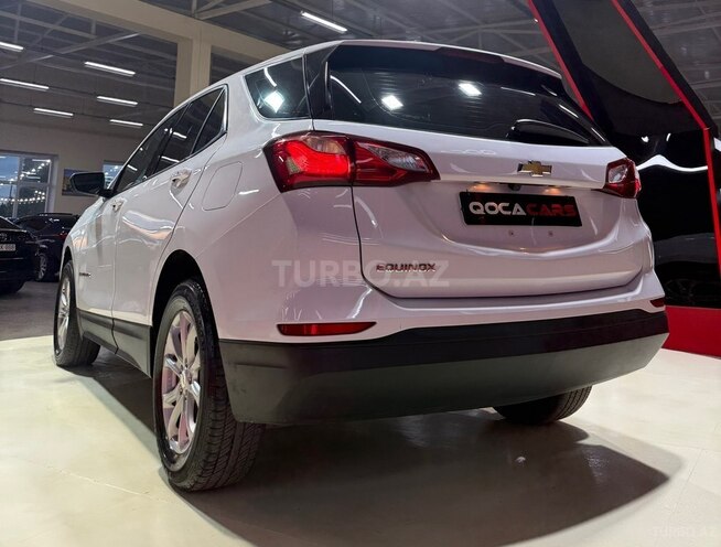 Chevrolet Equinox-12