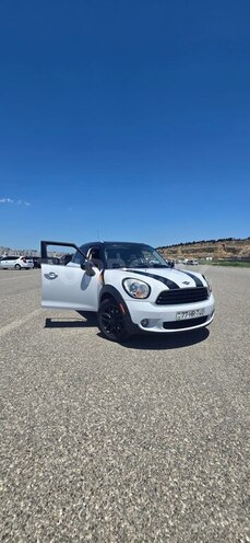 Mini Countryman-9