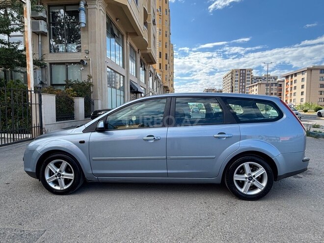 Ford Focus-5