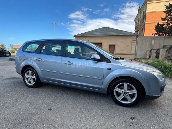 Ford Focus-9