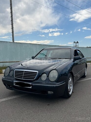 Mercedes E 220-6