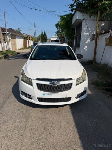 Chevrolet Cruze-1