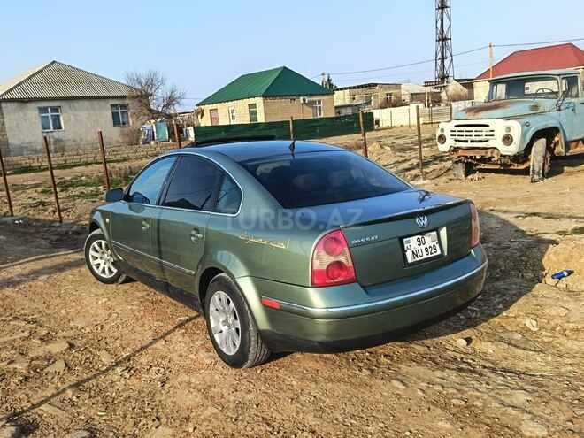 Volkswagen Passat-2