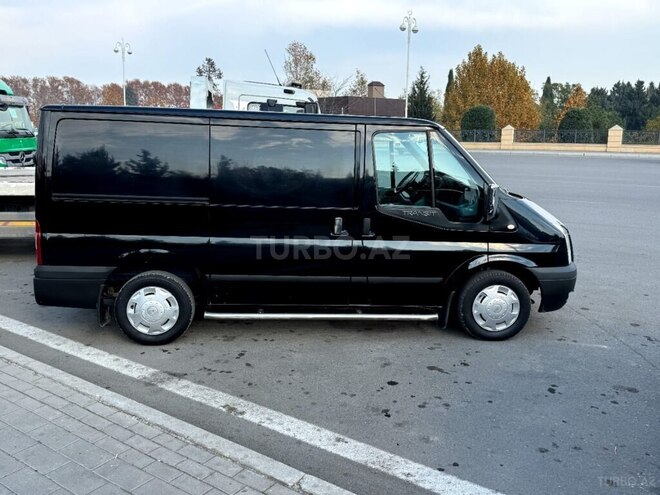 Ford Transit Connect-2